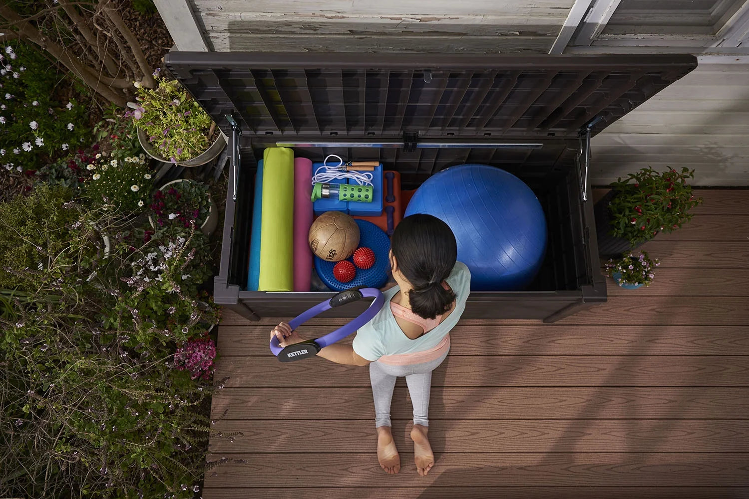 Brightwood 120 Gallon Durable Resin Outdoor Deck Box Storage Organization, Brown